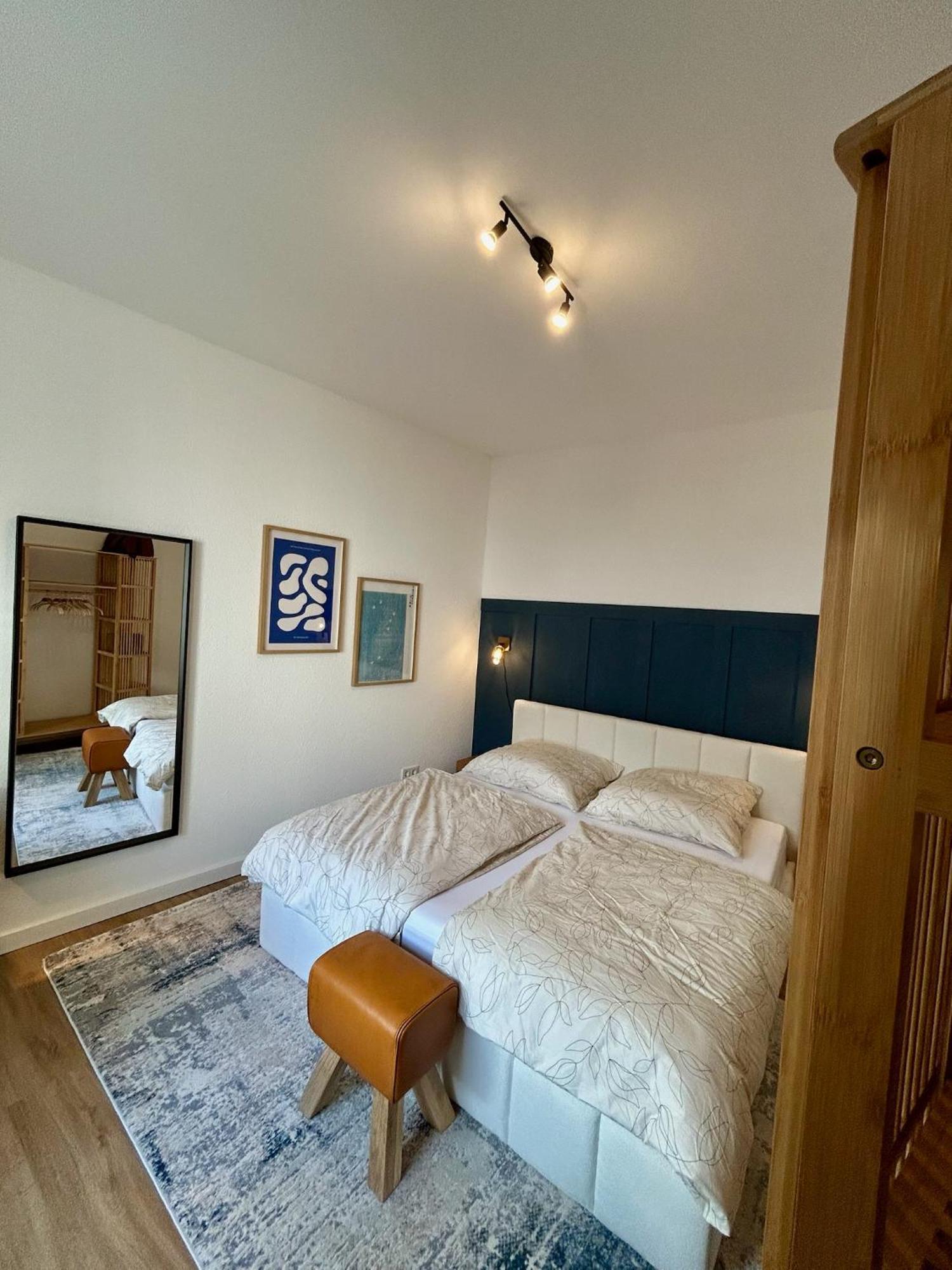 טרייר Karl Central Flats - Netflix - Parkplatz - Balkon מראה חיצוני תמונה